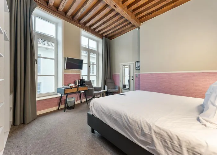 Hotel Karel De Stoute